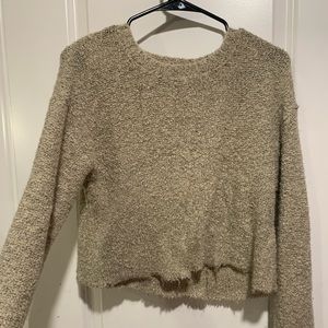long sleeve crop top